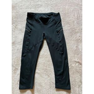 Athleta Stride Capri Crop‎ Yoga Running Legging Small Solid Black Workout